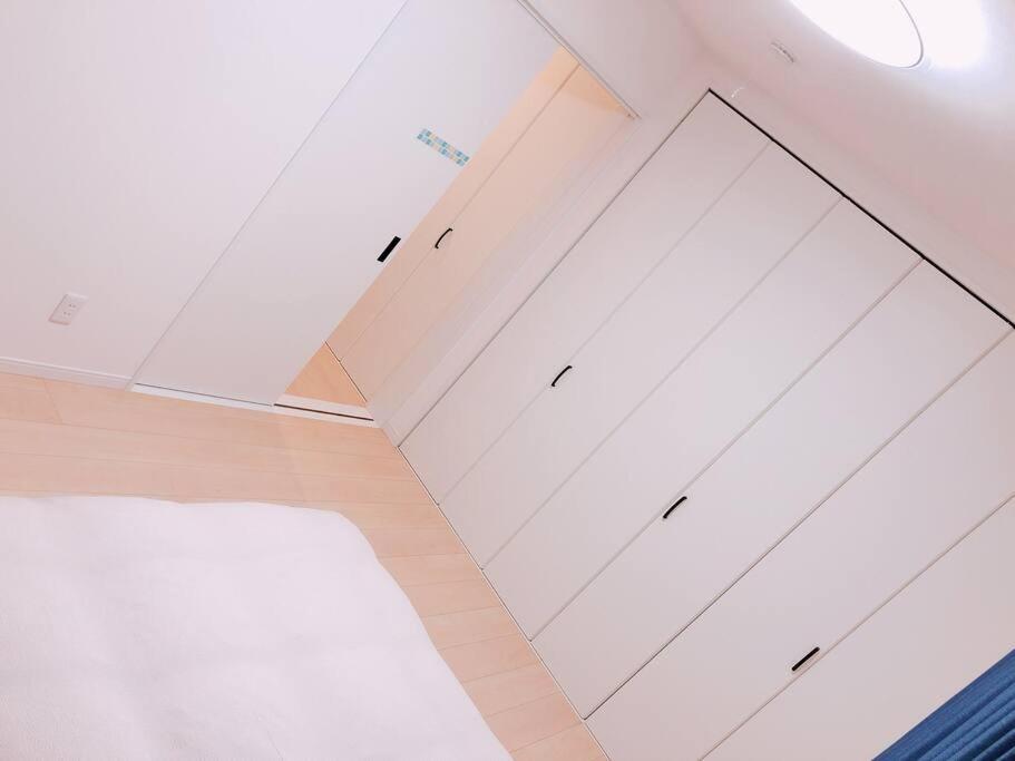 Apartemen Spacious 120m2/4 Bedrooms/2 Toilets/free Parking *